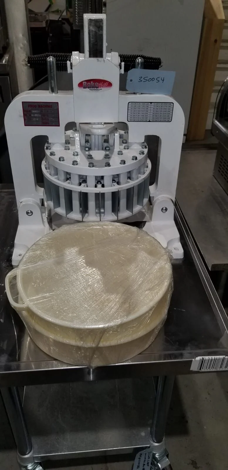 Bakemax BMHBD01 Dough Divider