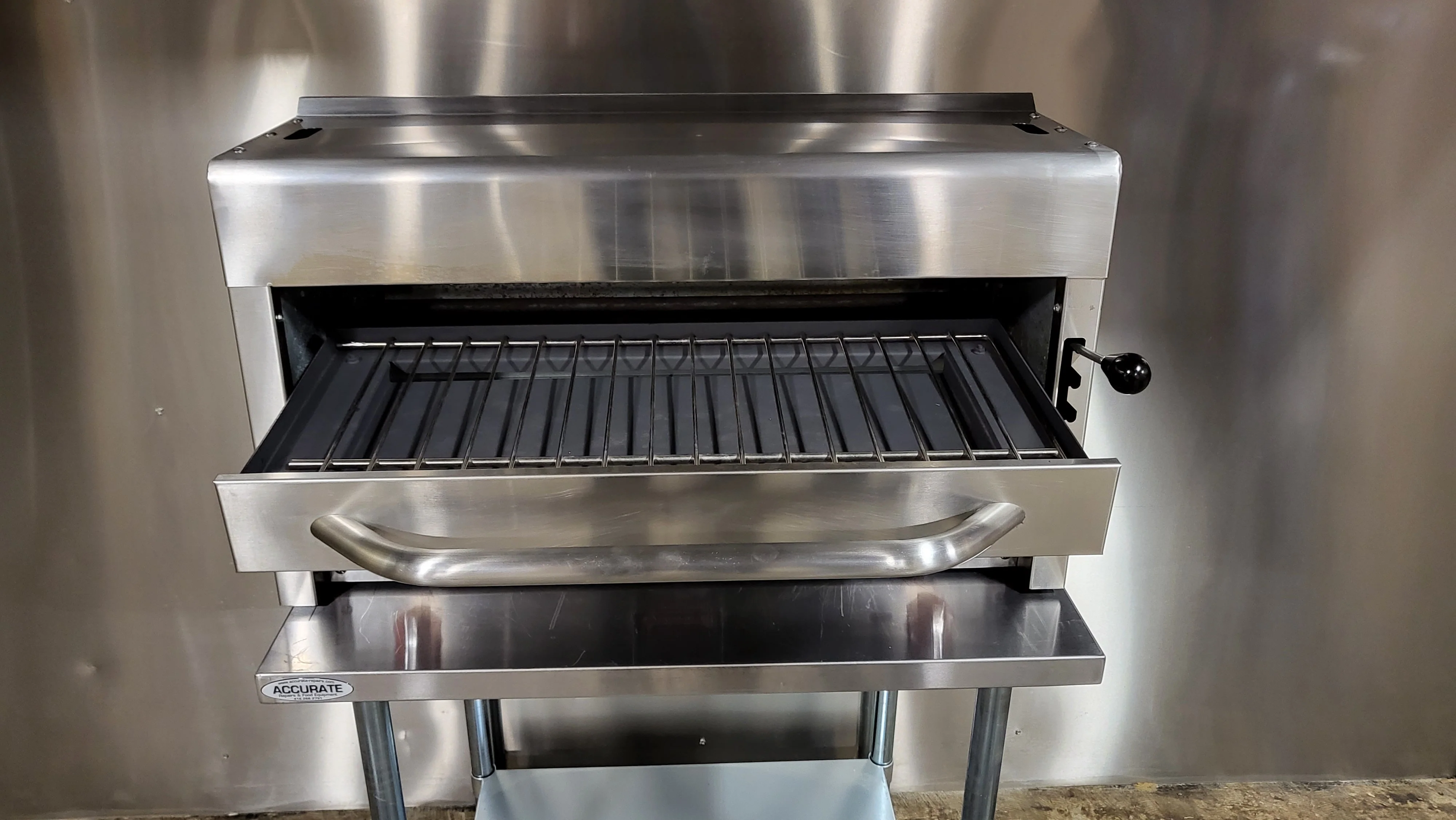 Sierra SRS-36 Salamander Broiler