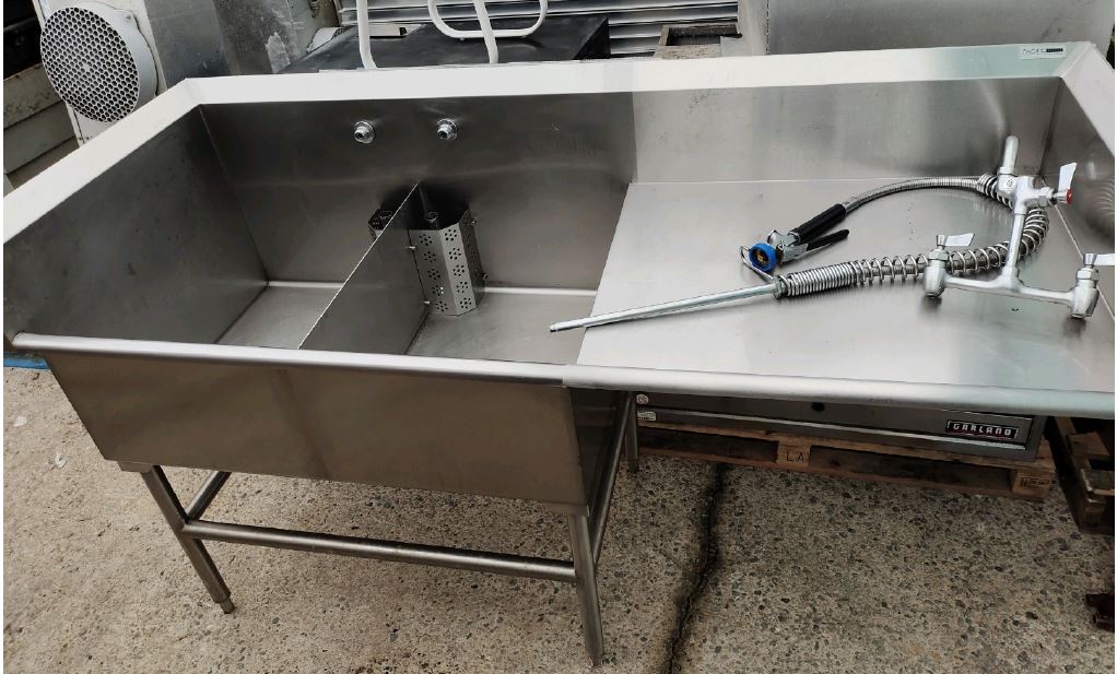 2 Compartment sink with Drain Board