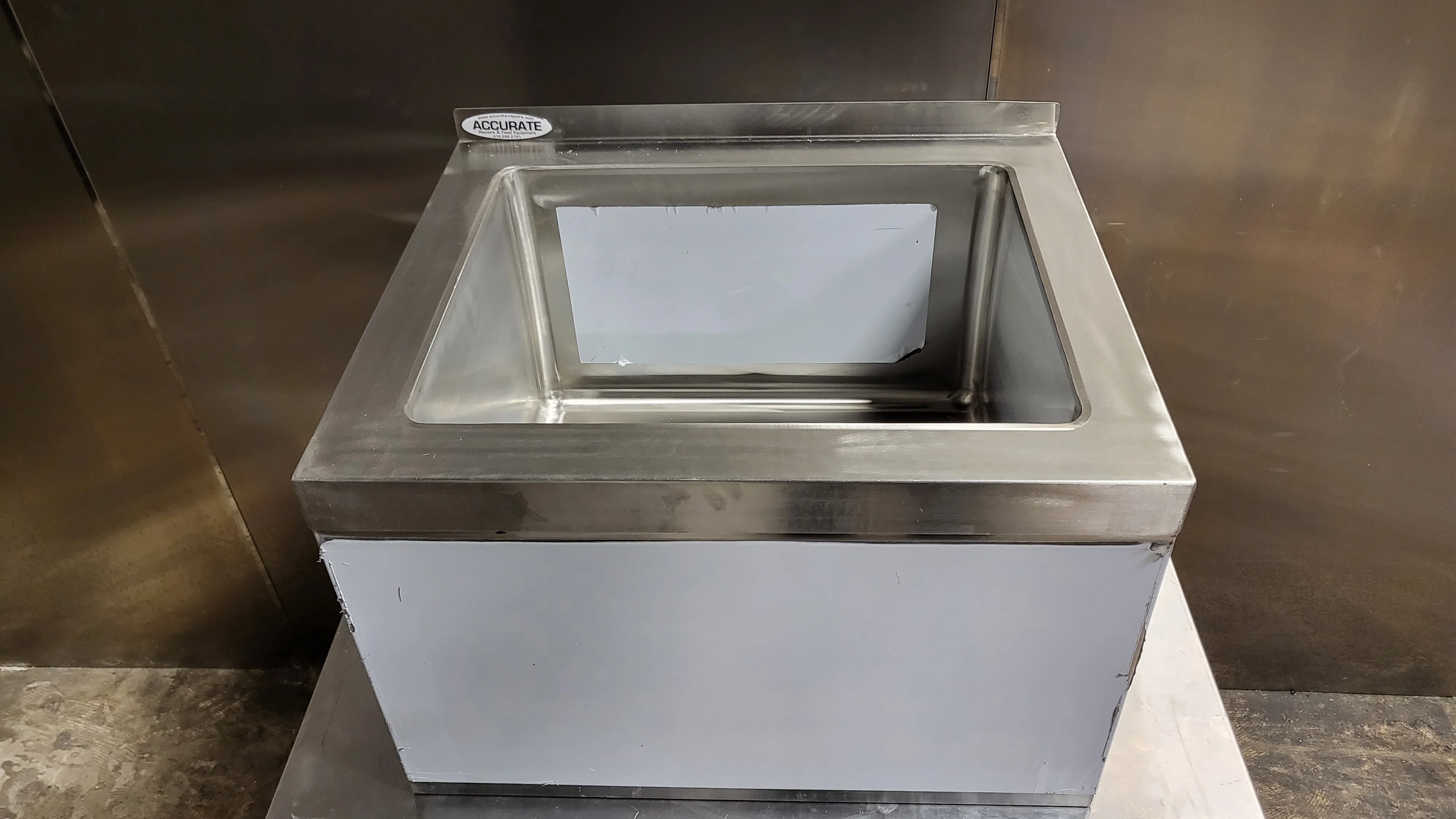 Omcan Mop sink with drain basket