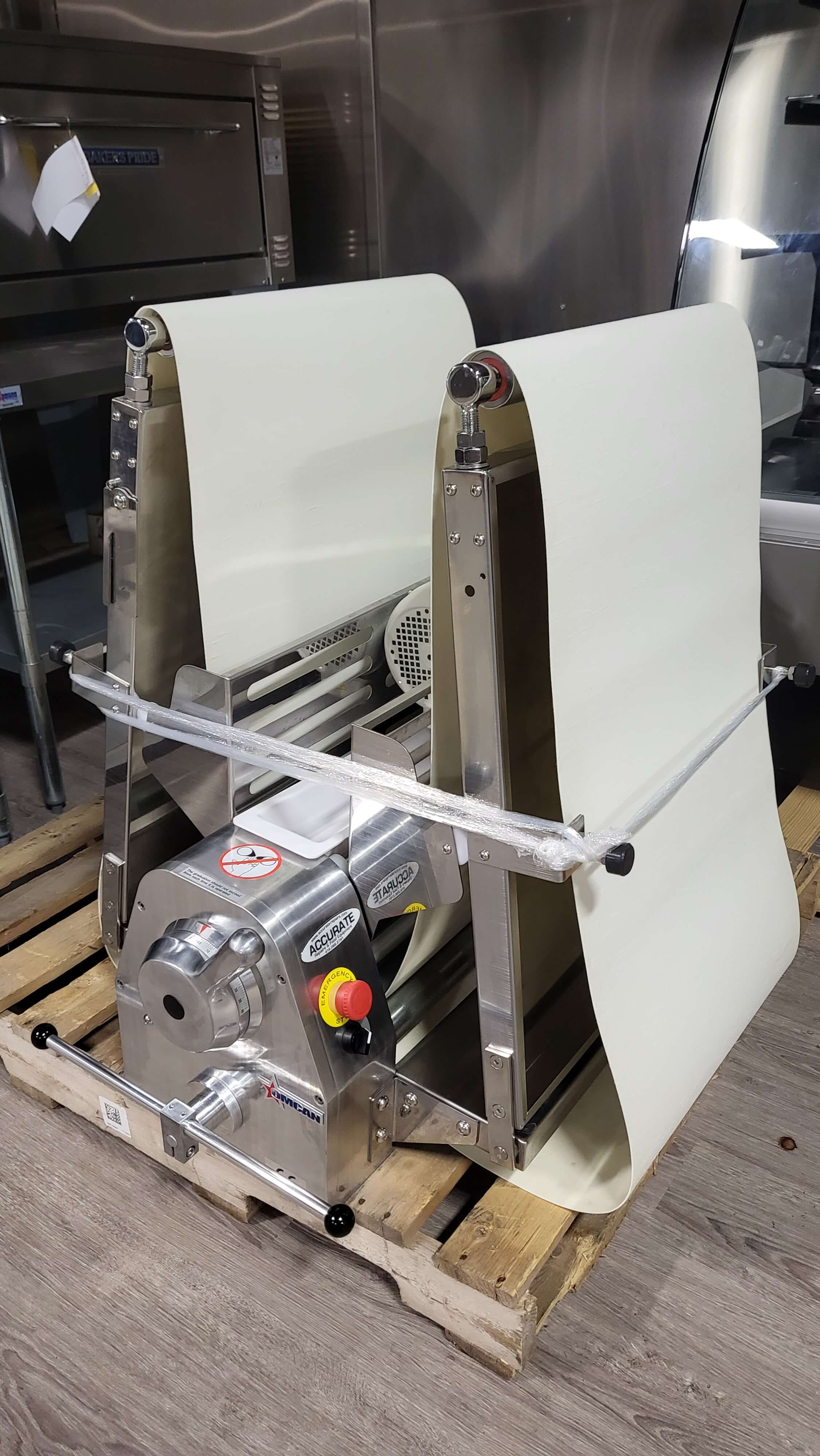 Omcan BE-CN-2083-CSS Reversible Sheeter