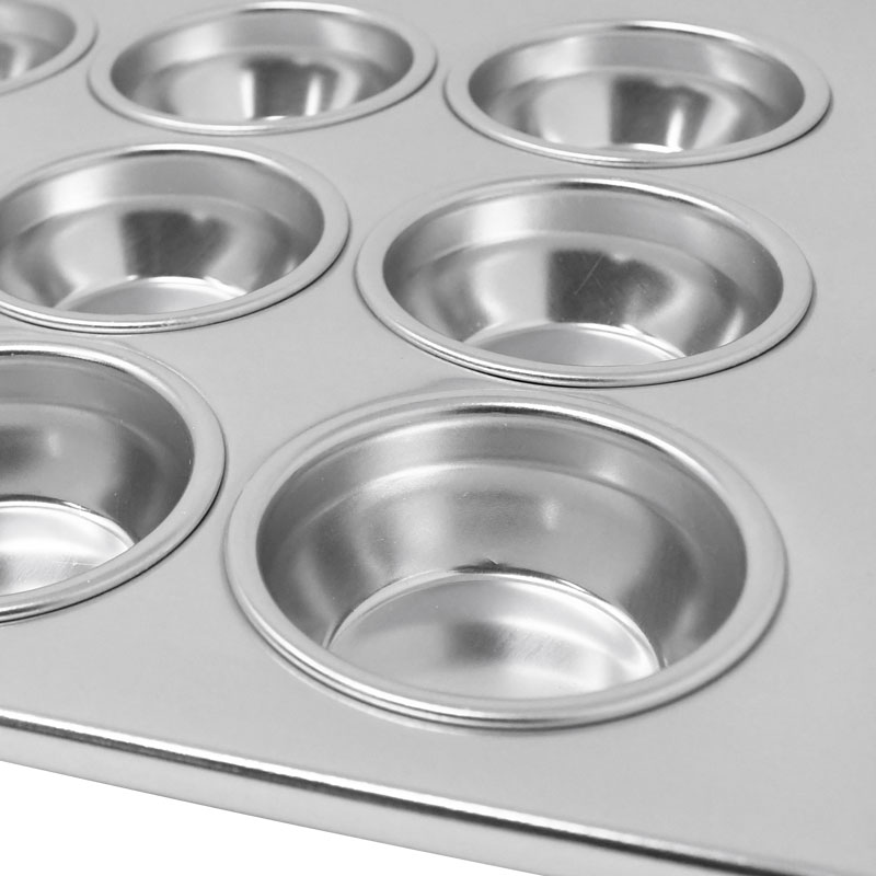 12-Cup Aluminum Muffin Pan 12-Cup Aluminum Muffin Pan - 2