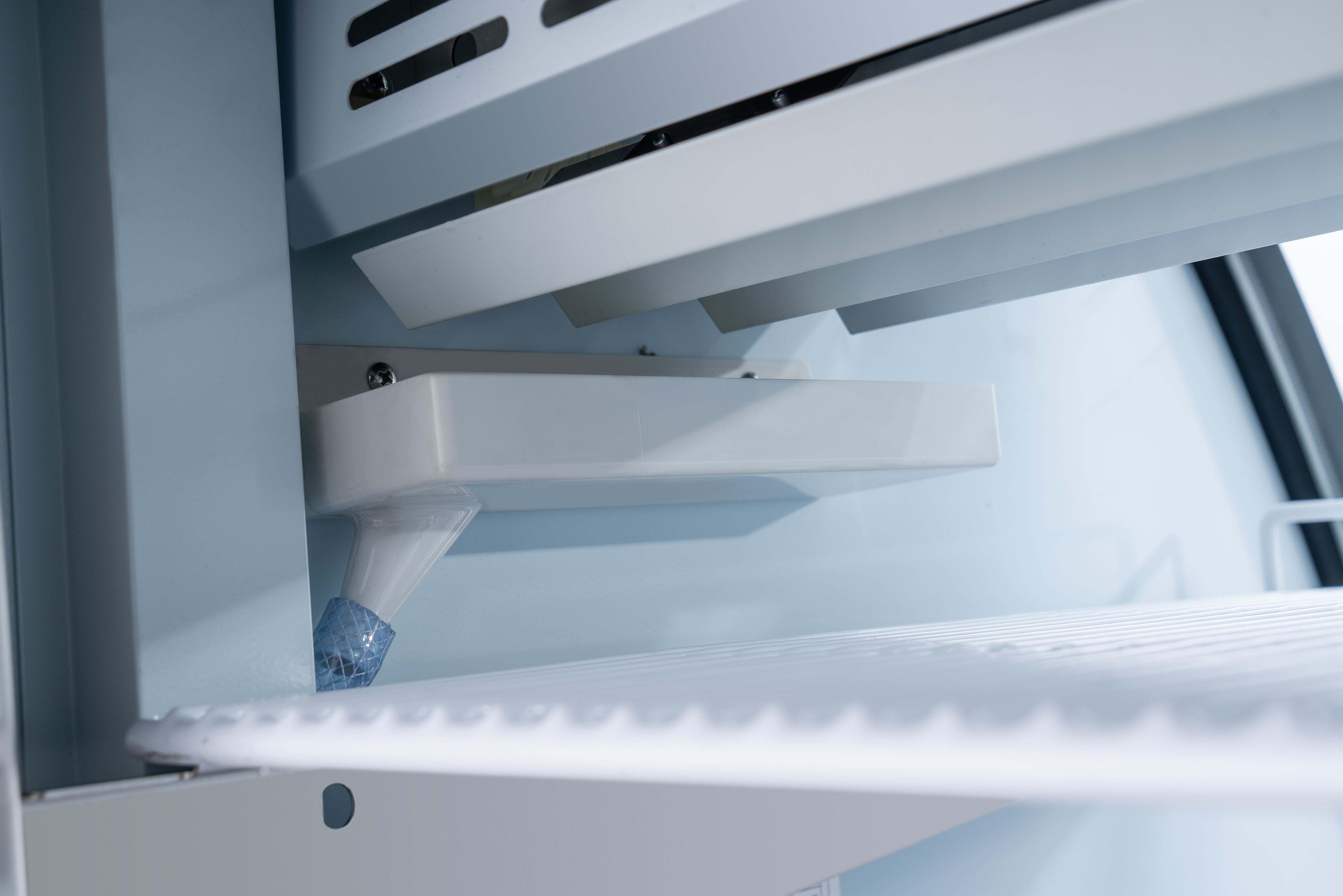 Omcan Two (2) Shelf Floor Refrigerated Showcase, . ( ), Stainless Steel Omcan Two (2) Shelf Floor Refrigerated Showcase, . ( ), Stainless Steel - 5
