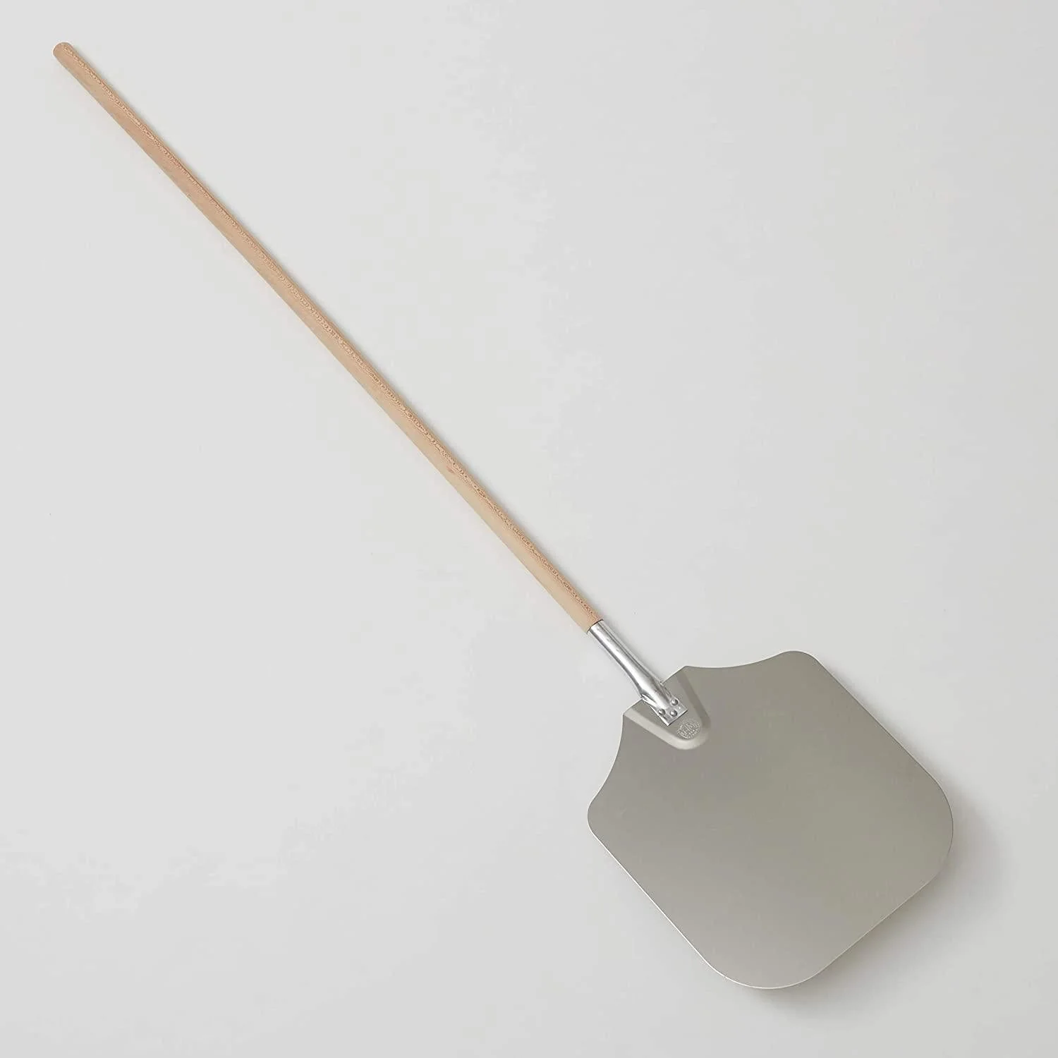 American Metalcraft 6614 14" x 16" Aluminum Pizza Peel with 50" Wooden Handle
