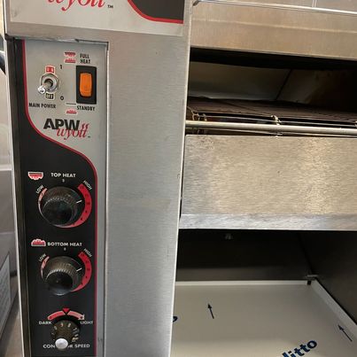 APW Wyott BT-15 Commercial Conveyor Toaster