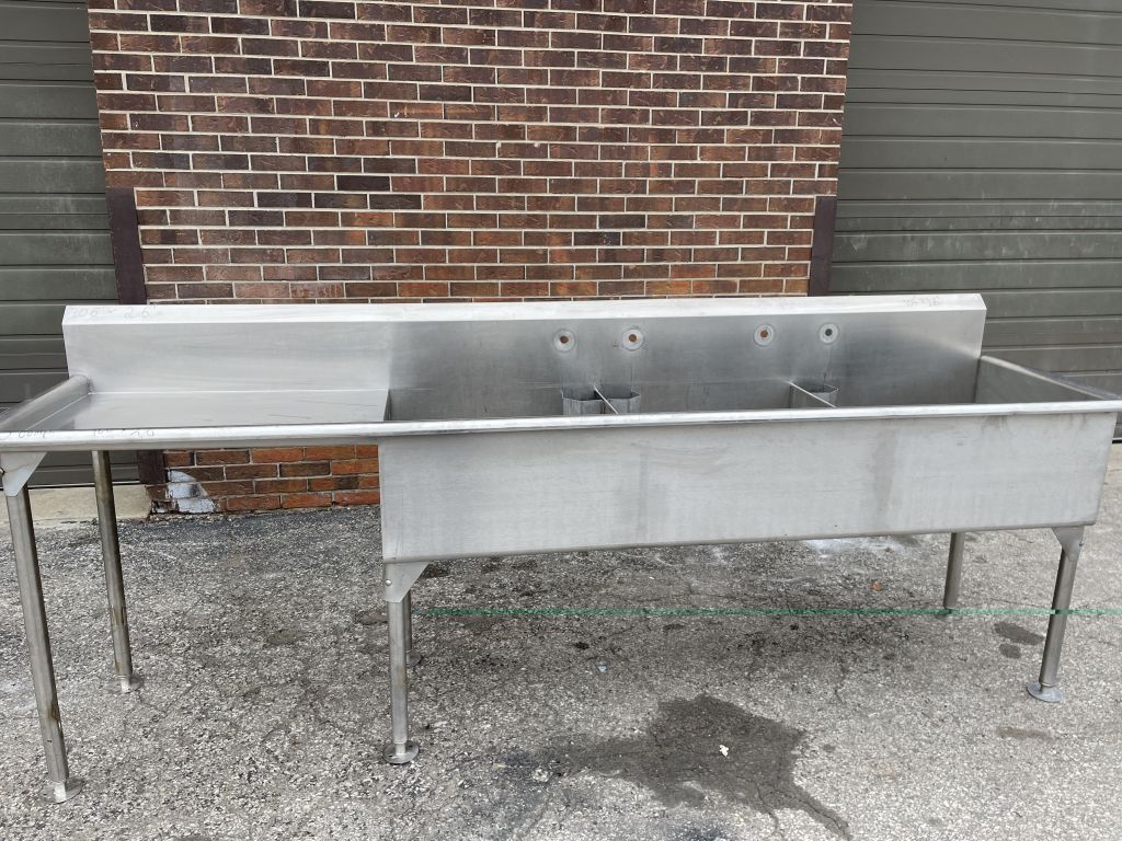 Commercial robust Stainless Steel 3 Compartment Sink
