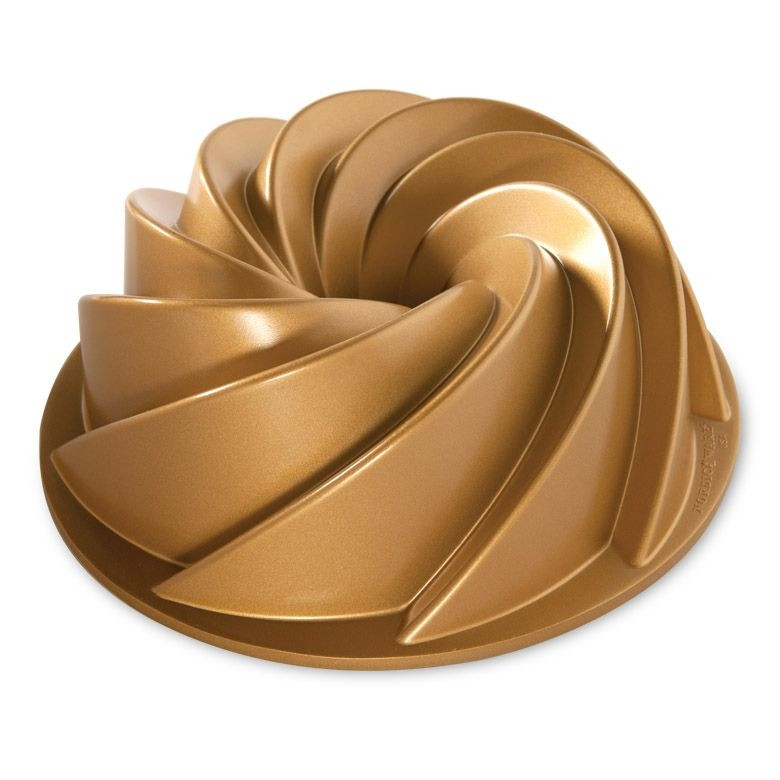 Nordic Ware - 10 Cup Heritage Bundt Pan