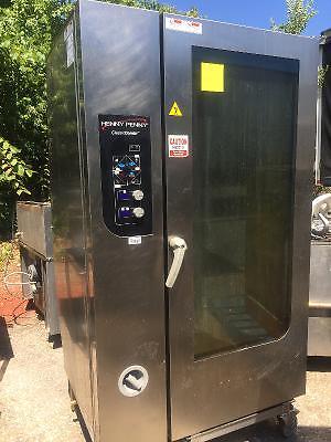 Henny Penny ECC Combi Oven with Roll in Rack