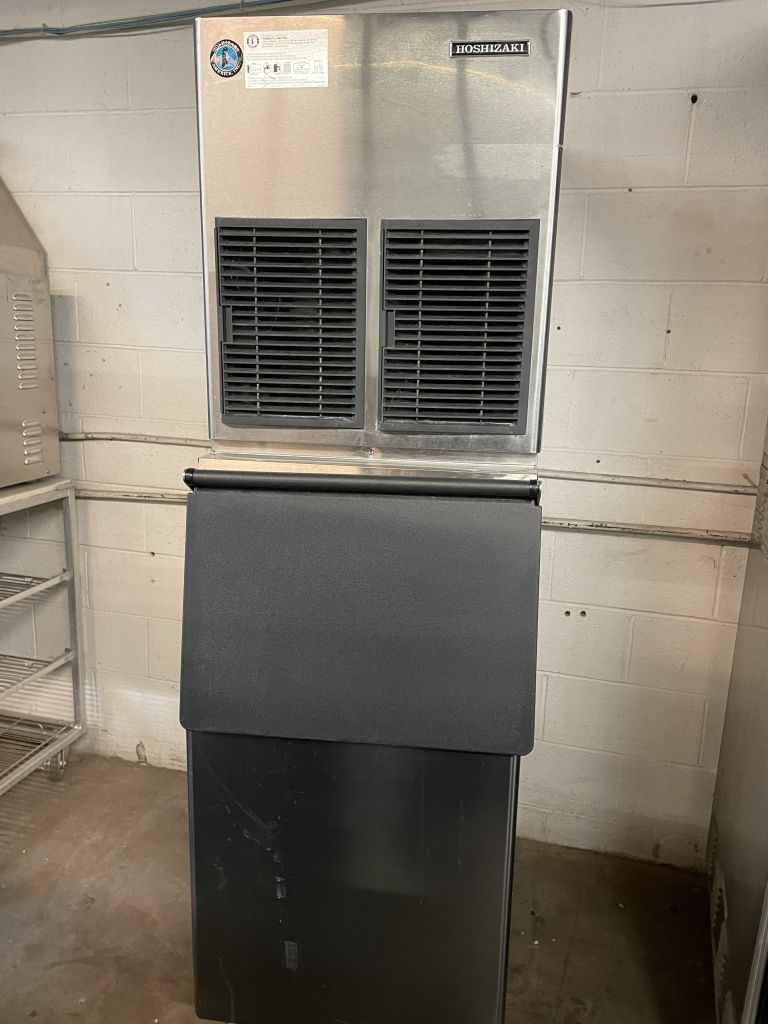 Hoshizaki F-1002MAJ Ice Maker