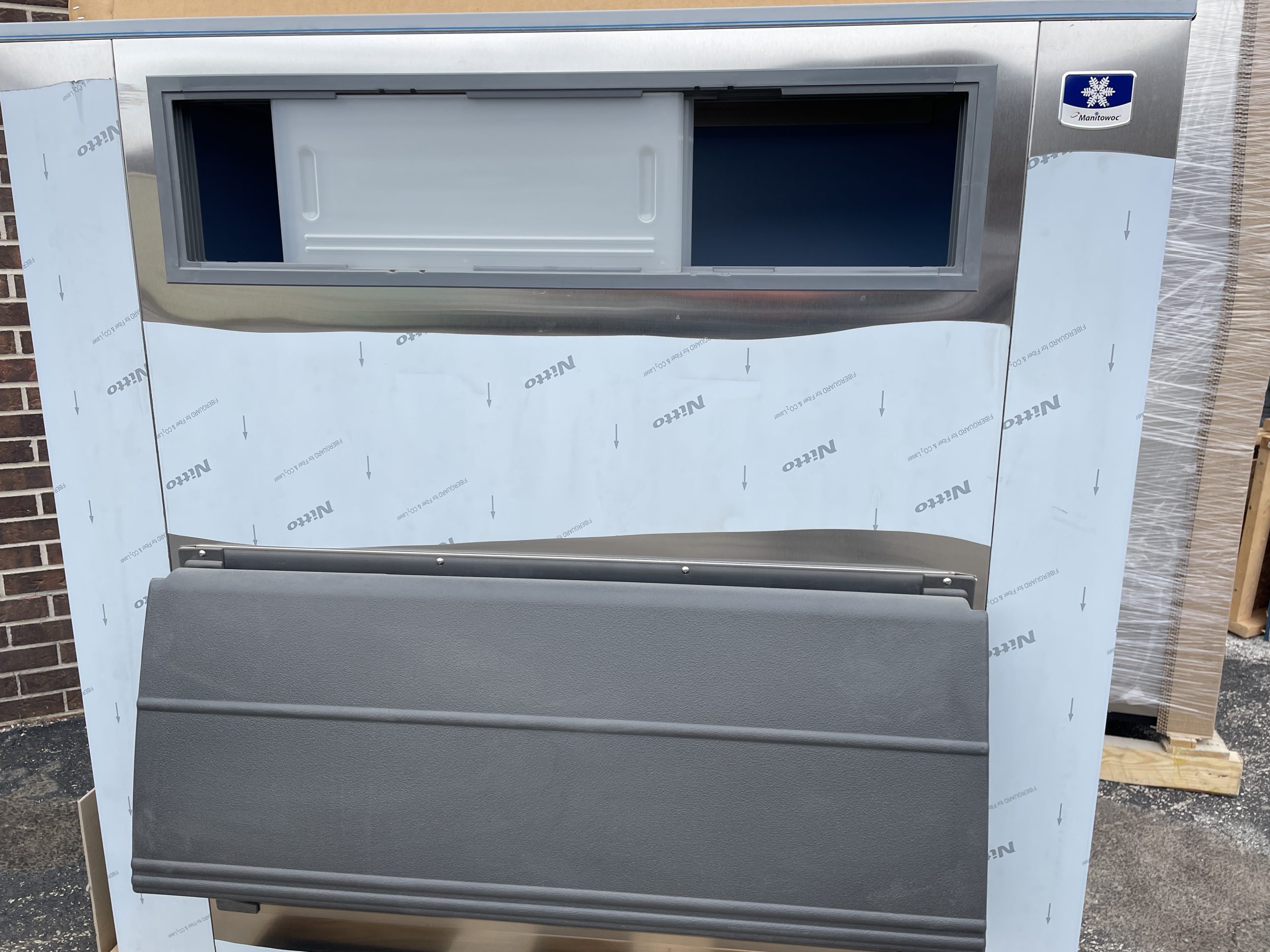 Manitowoc F-1650 – Ice Storage Bin – 1660 lbs. Capacity