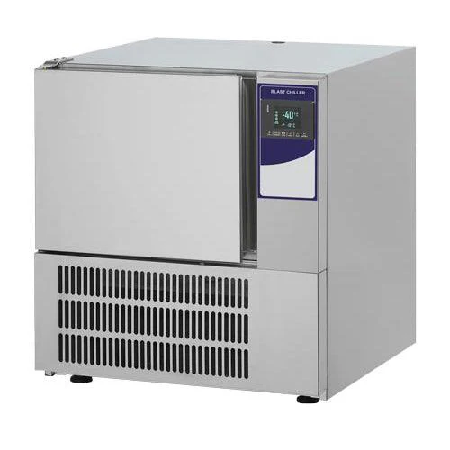 Trento 24″ Countertop Blast Chiller with 3-Tray Capacity - 46671