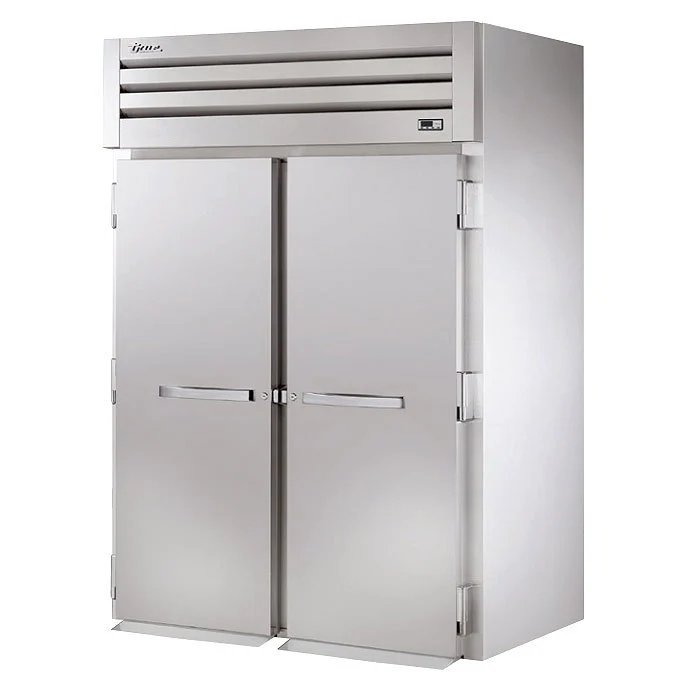 True STG2HRI-2S Roll-In Solid Swing Door Heated Cabinet - 4000W