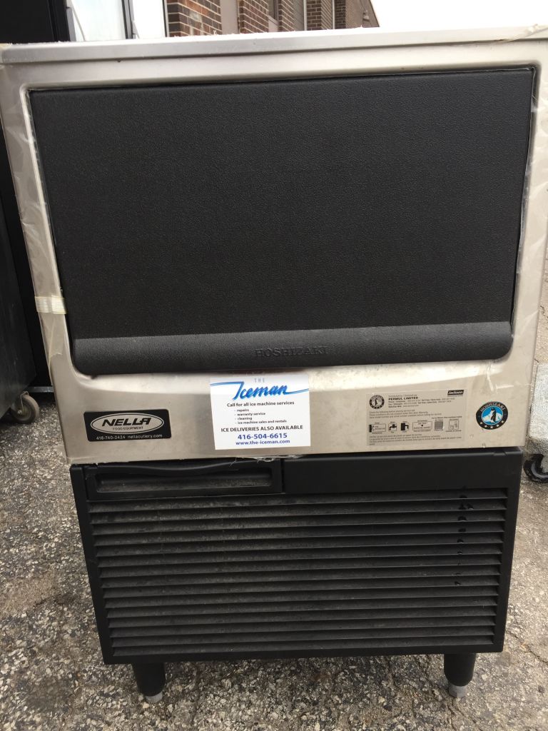 Used Hoshizaki KM-151BAH, Crescent Cuber Ice Maker, Air-cooled, Built in Storage Bin