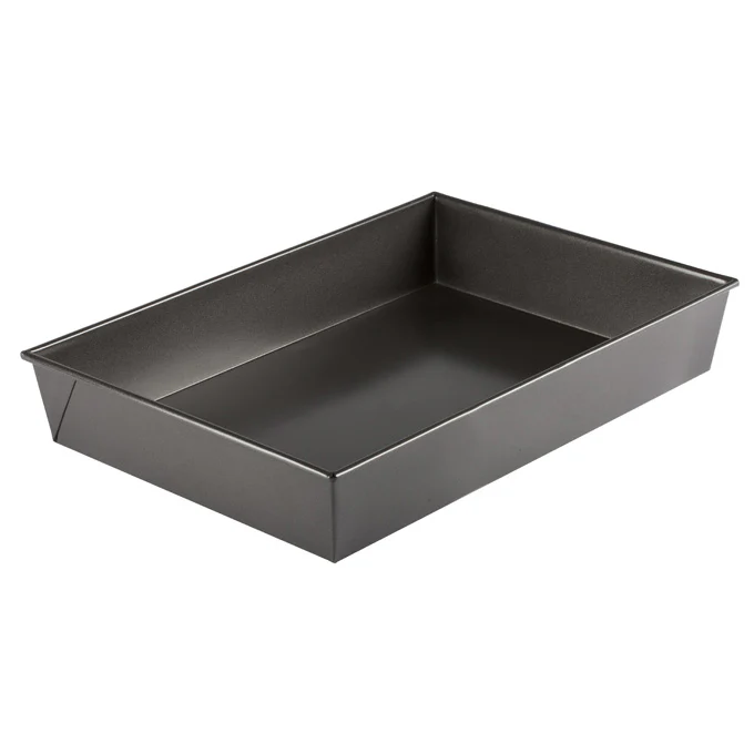 Winco HRCP-1812 18" x 12" Aluminized Steel Cake Pan